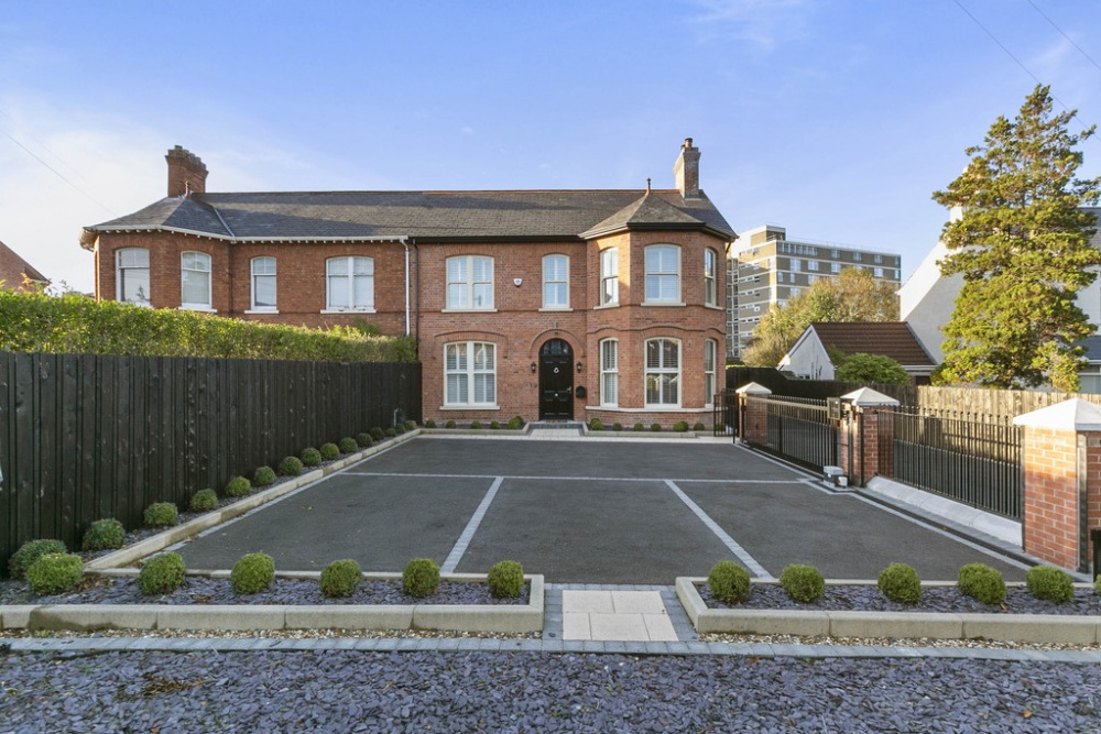 19 Upper Lisburn Road from Fetherston Clemments