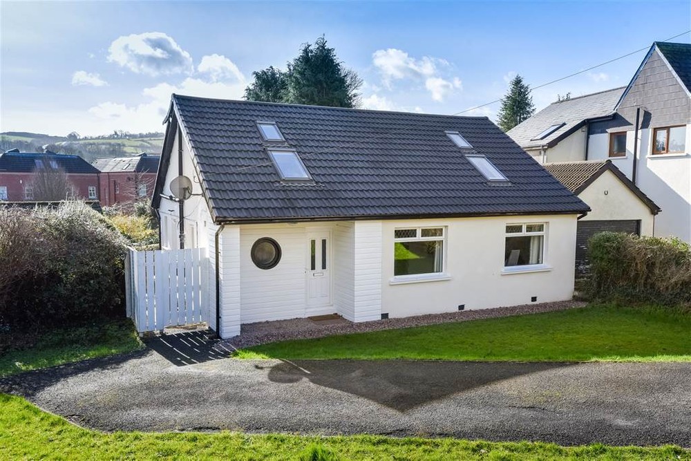 The exterior of 167 Kings Road, a 3 bedroom house to rent in East Belfast.